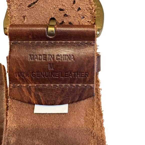 Abercrombie and Fitch Y2K Brown Leather Boho Floral Cutout 2” Wide Belt, Sz M - Picture 10 of 12